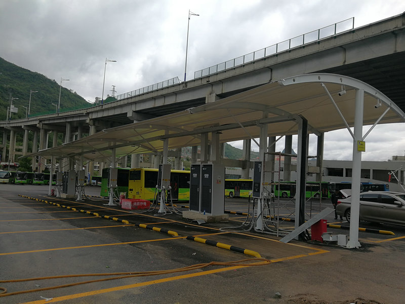 膜結(jié)構(gòu)停車棚